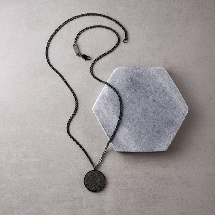 Ayat Al-Kursi Round Pendant Locket – Black Edition