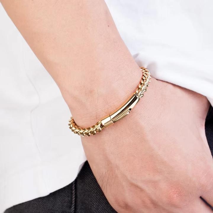 Locomotive Chain Bracelet – Gold Edition | Giftlo Exclusive