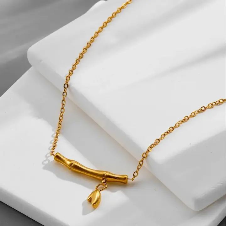 Elegant Bamboo Pendant Necklace